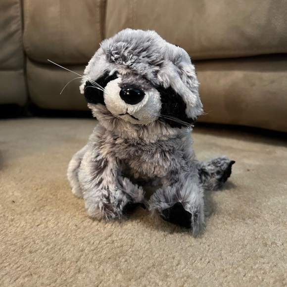 Ganz Webkinz Raccoon - Picture 1 of 4